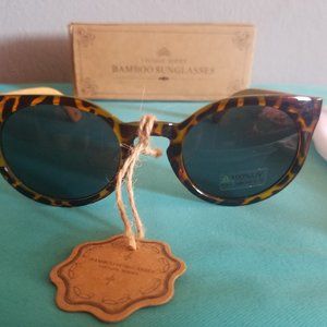 Women Bamboo Wood Polarized Sunglasses Brown Wood Cat's Eye Eyewear New